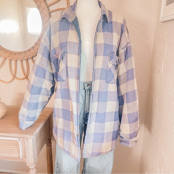 Vintage Jackets & Blazers - Vintage 90s Oversized Cozy Shirt Jacket Flannel Purple Plaid Checkered Long Coat